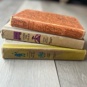 Vintage book bundle trio hardcover Louisa May alcott & Jules Verne